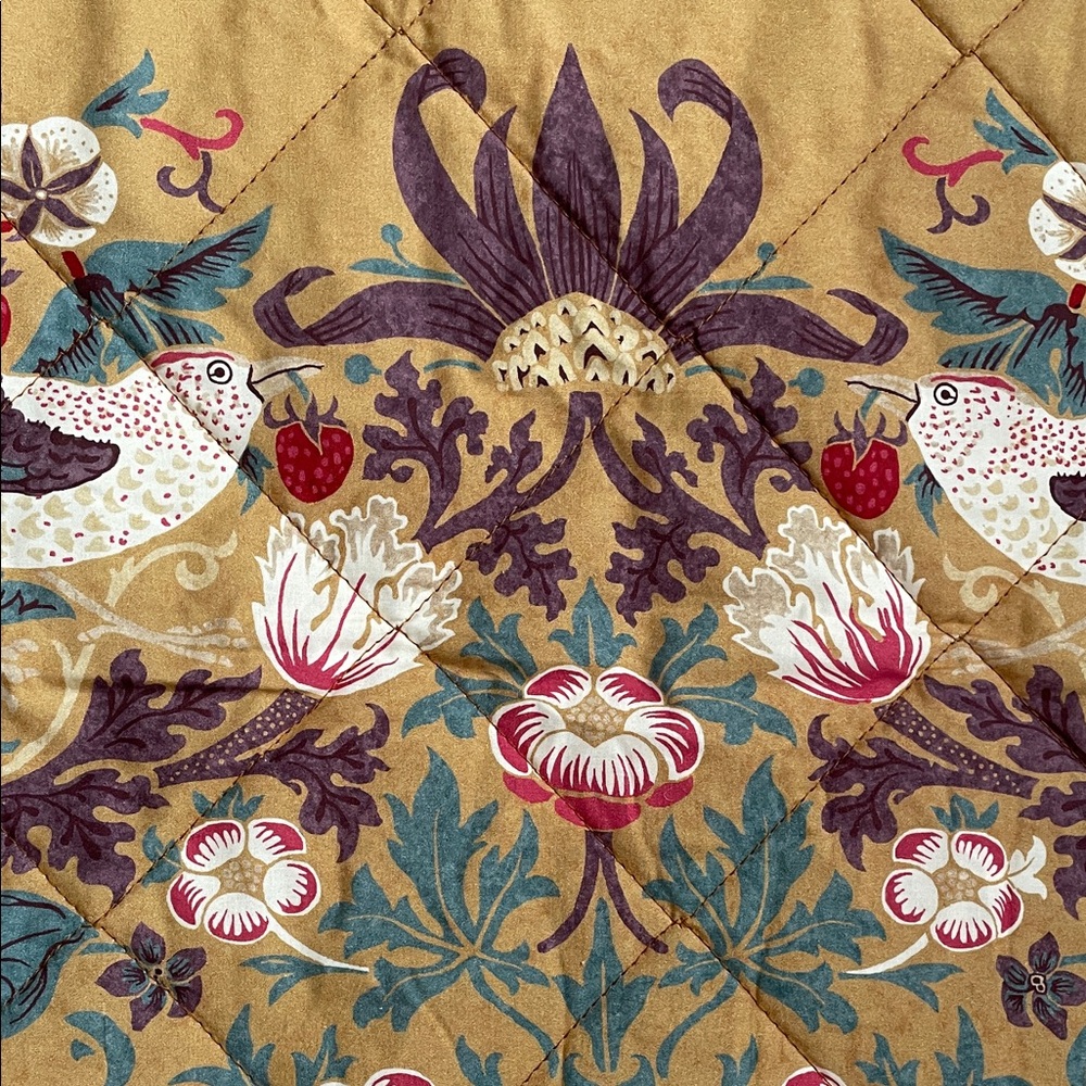 William Morris King Shams Set 2 Strawberry Thief Design Beige Quilted - Picture 4 of 11
